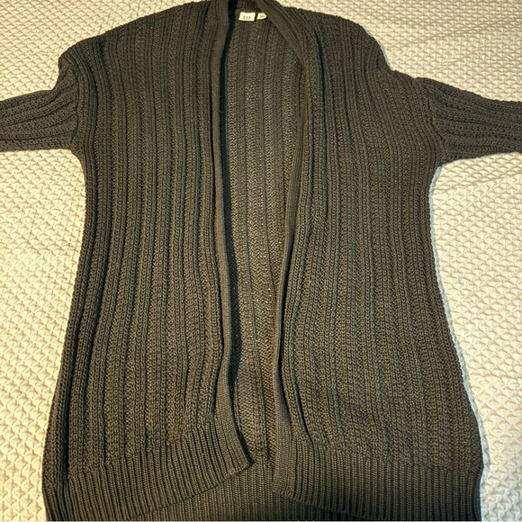 GAP Black Open-Front Women's Sweater | Good Used Condition - Picture 9 of 9